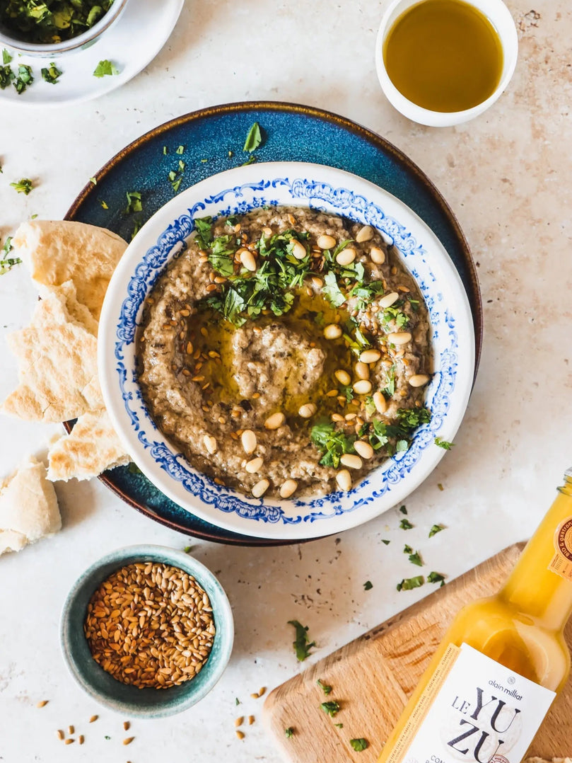 Un condiment libanais à base d'aubergine et de Le Yuzu