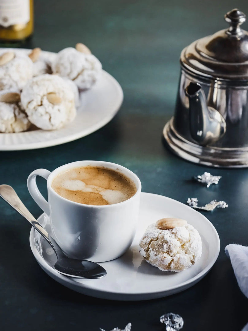 Une revisite des Amarettis, avec Le Yuzu. Parfait pour accompagner le café.