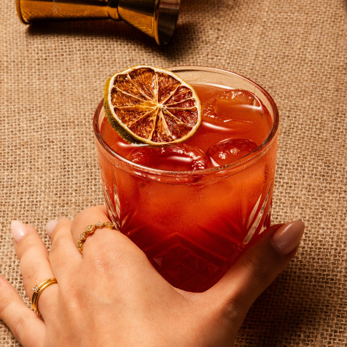 Cocktails et mocktails pour Halloween : 5 idées de recettes élégantes et fruitées