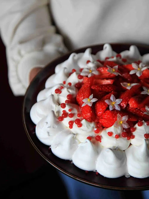 La-Pavlova-au-Nectar-de-Framboise Alain Milliat