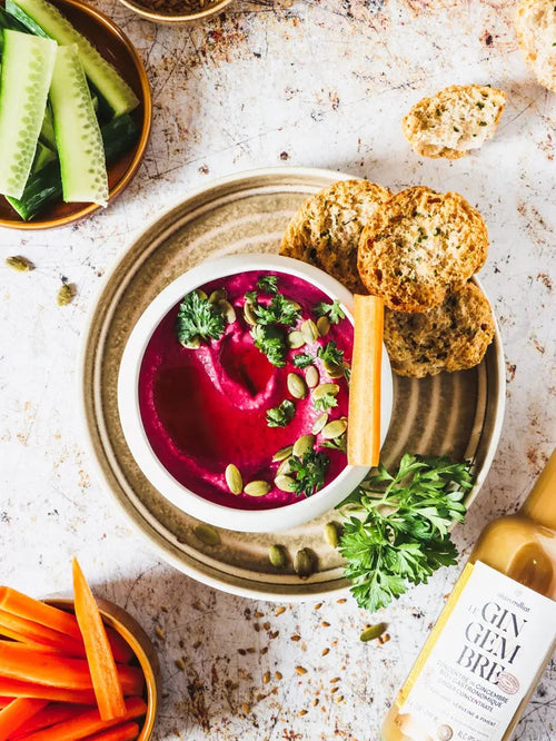 Un condiment à base de pois chiche, gingembre et betterave parfait pour l'apéritif