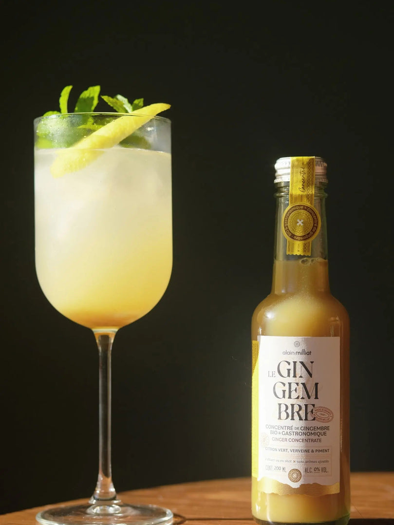 Cocktail à base de Lillet, menthe fraîche, tonic et Le Gingembre