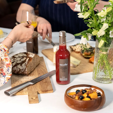 Moment brunch avec jus et confitures Alain Milliat